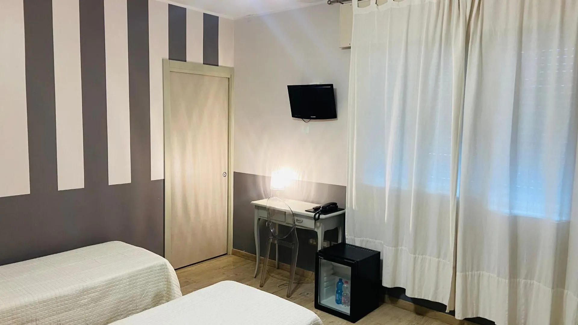 Hotel Volta Padua 3*,  Italien