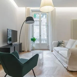 Apartment Italianway - Pindemonte 1 Milan