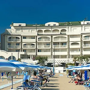 A-more Aparthotel Rimini